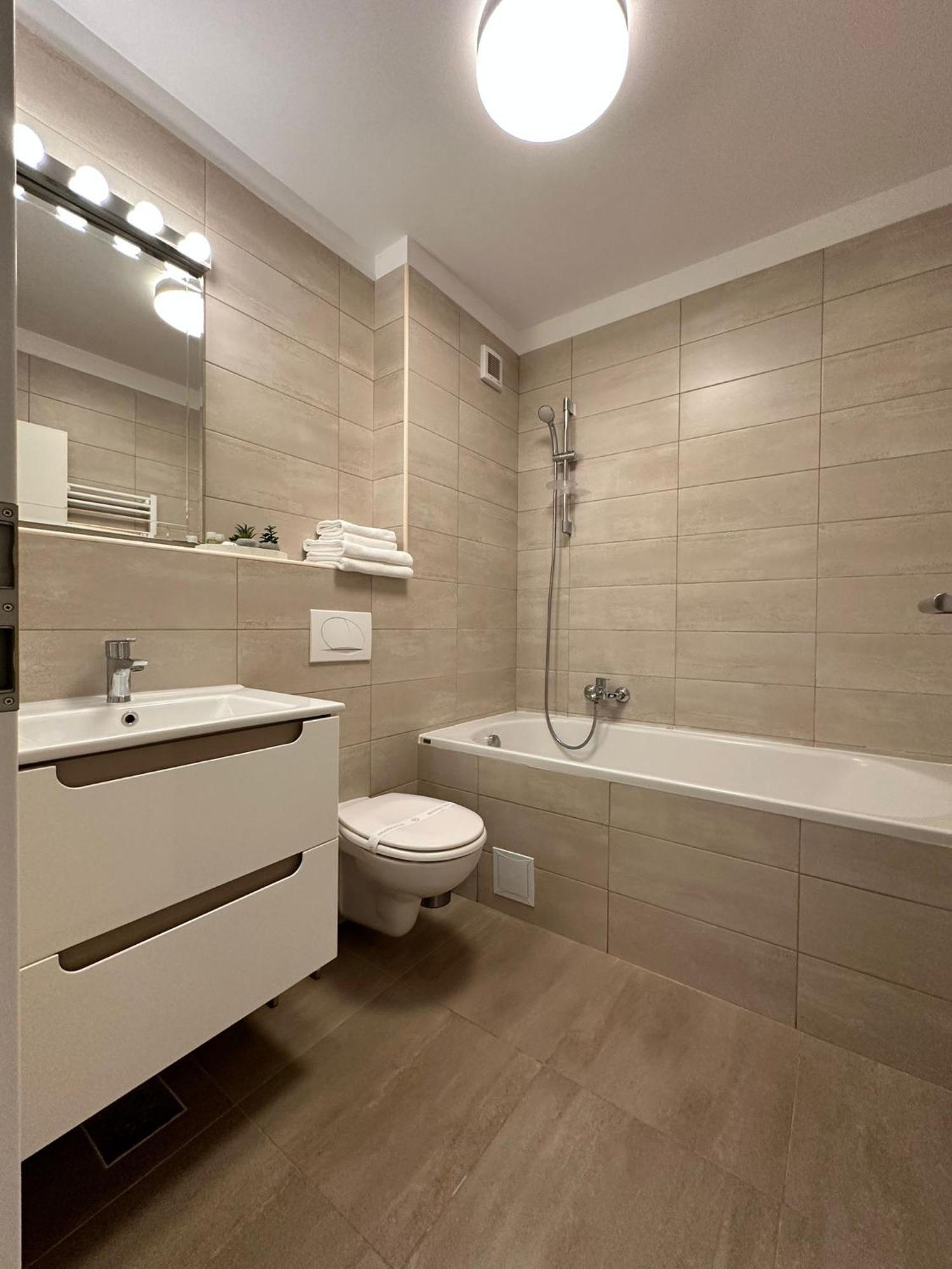 The 30Th Apartment Брашов Екстериор снимка